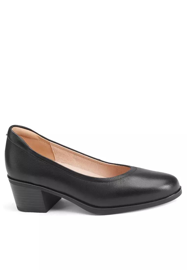 Discount on Twenty Eight Shoes  shoes - SKU: 5cm Grain Leather Uniform Round Toe Pumps Aa7233