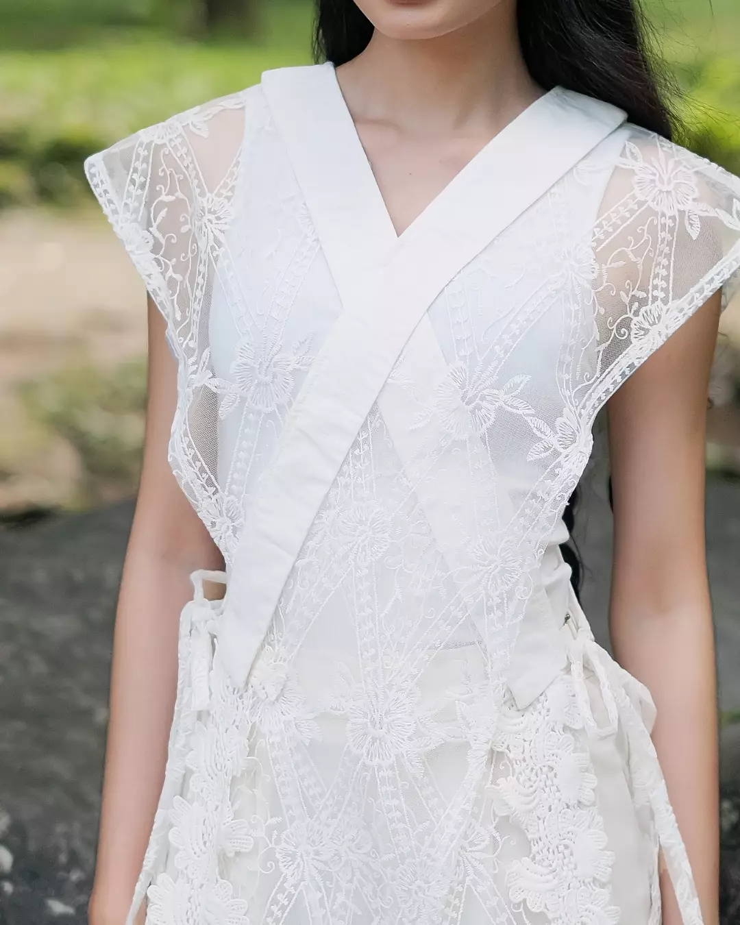 Roselle Vest - White