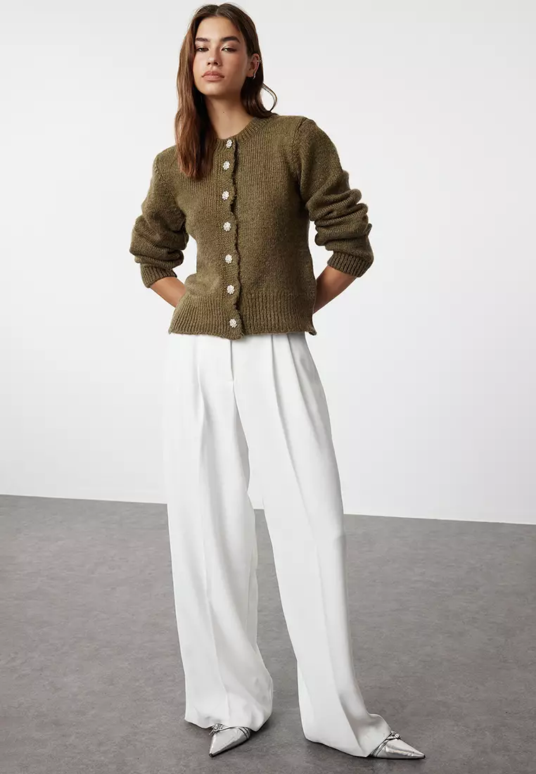 Khaki Soft Texture Jewel Buttoned Jacket Look Knitwear Cardigan TWOAW21HI0034
