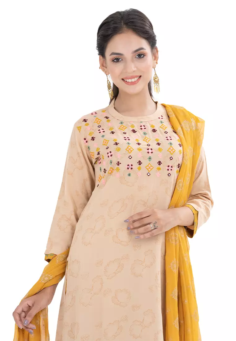 Le Reve 手工制作的镜子装饰 Salwar Kameez