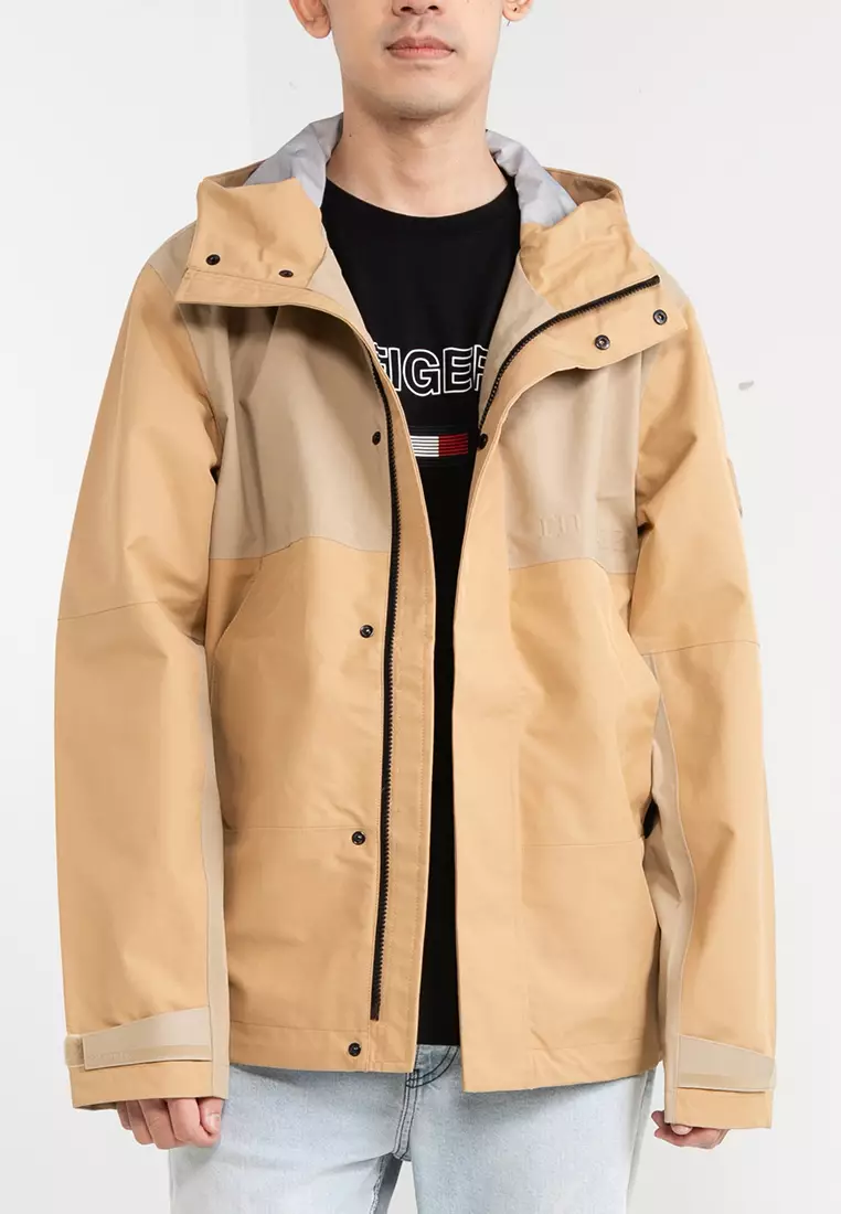 Tommy hilfiger waterproof top