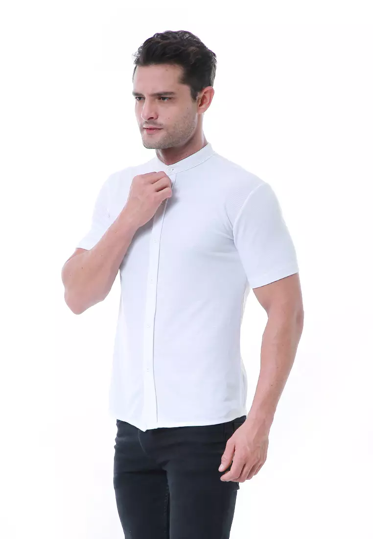 Leopold Atasan Pria Kemeja Kasual Slim Fit Lengan Pendek Motif Polos Material Cotton ORIGINAL - White