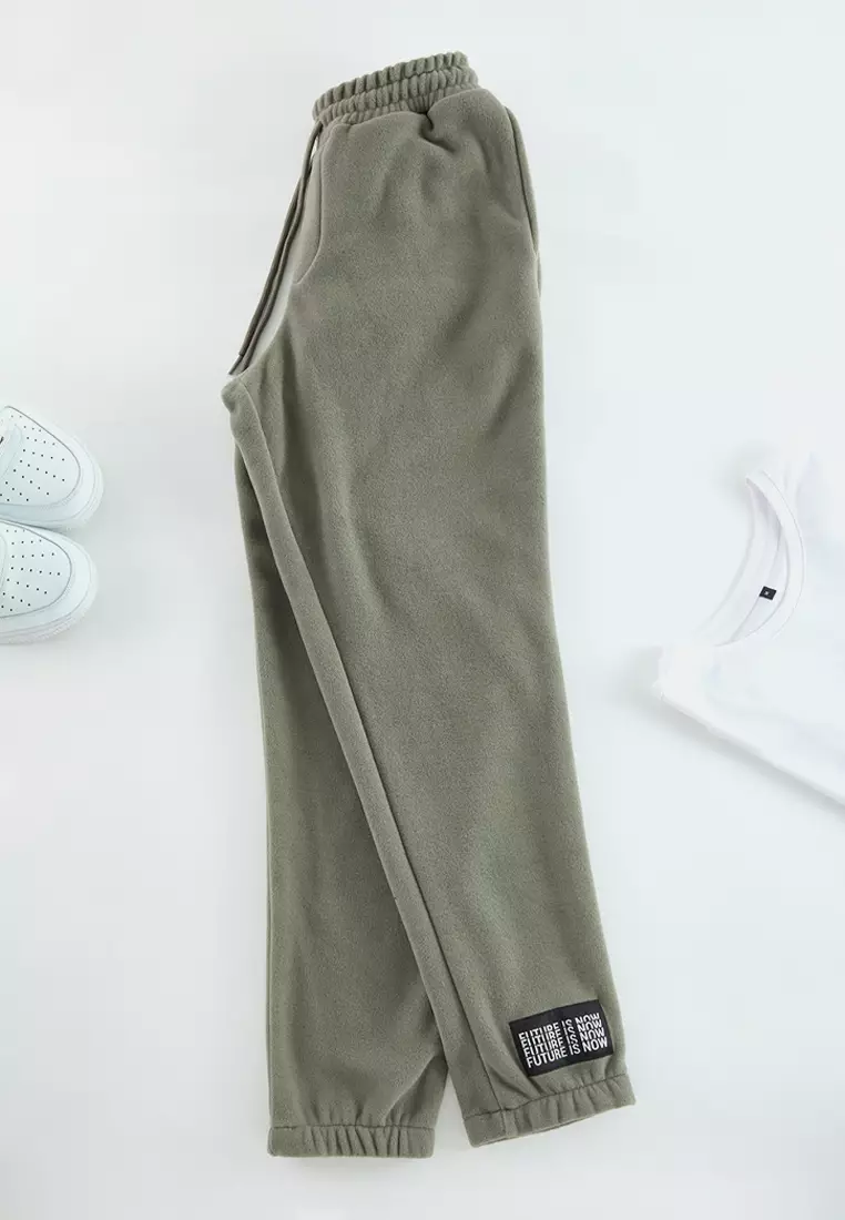 Khaki Regular/Normal Cut Rubber Leg Warm Anti-Pilling Fleece Sweatpants Tmnaw22Ea0438