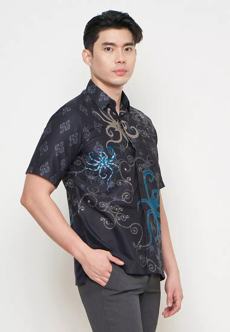 Regfit Arghia Blue Kemeja Batik Pria Lengan Pendek