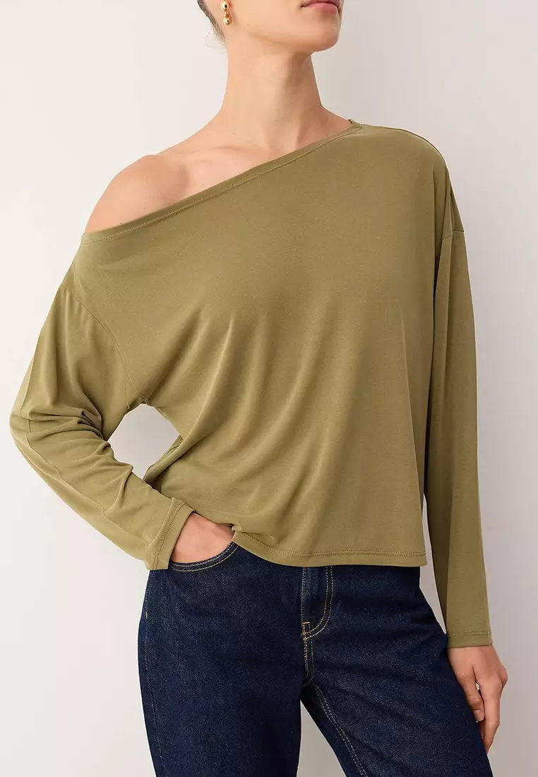 Asymmetrical Boat Neck Blouse