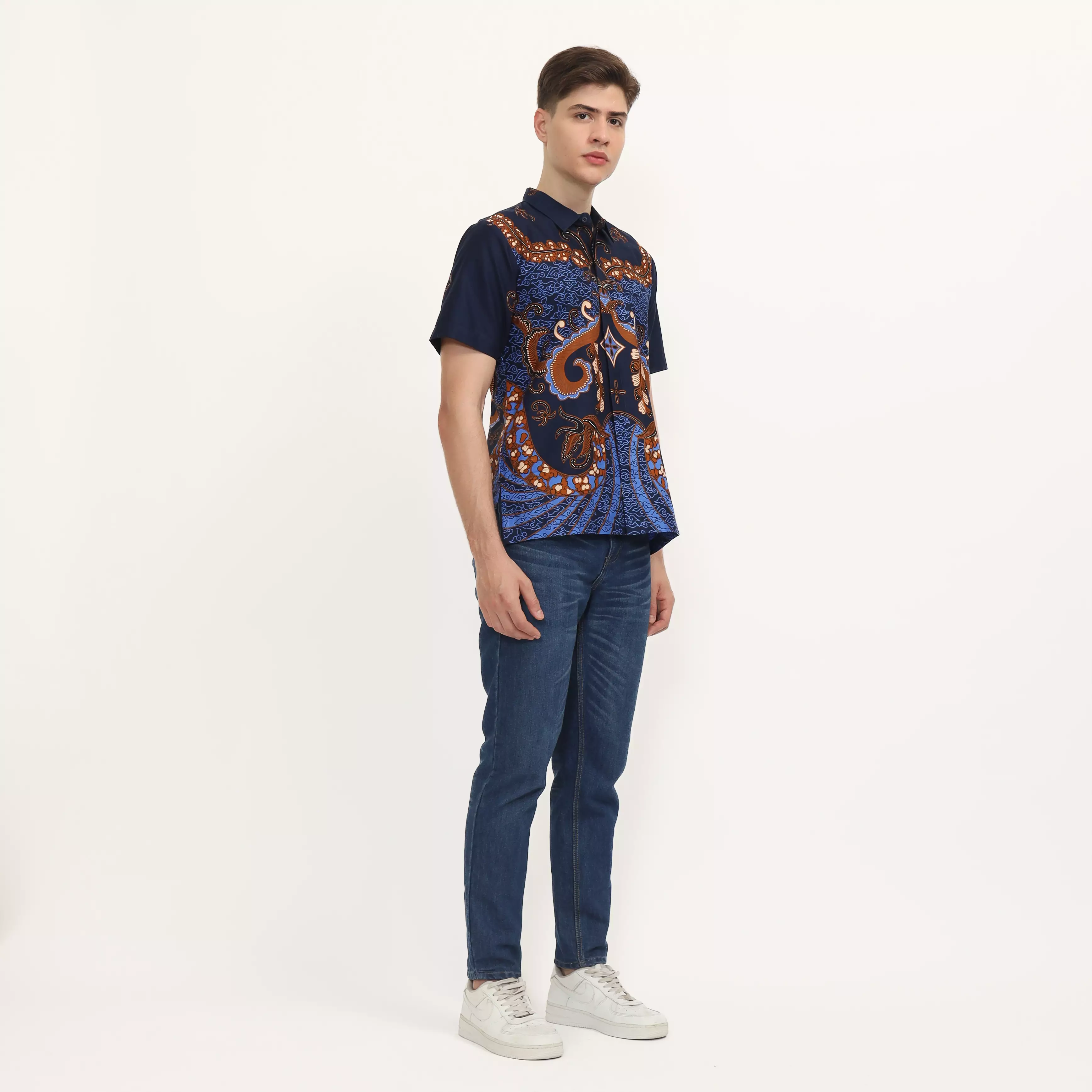 Kemeja Batik Pria - Bhatara Batik Dominic - Atasan Kemeja Batik Lengan Pendek