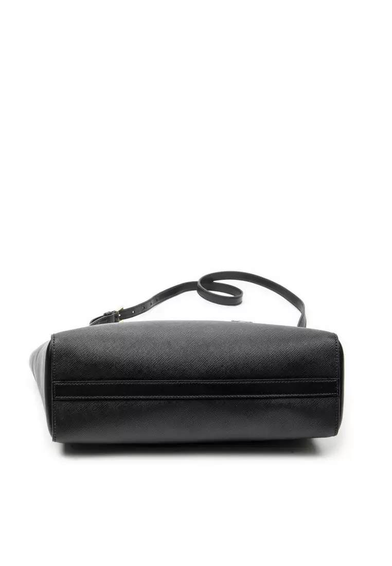 Pre-Loved Convertible Magnetic Snap Tote