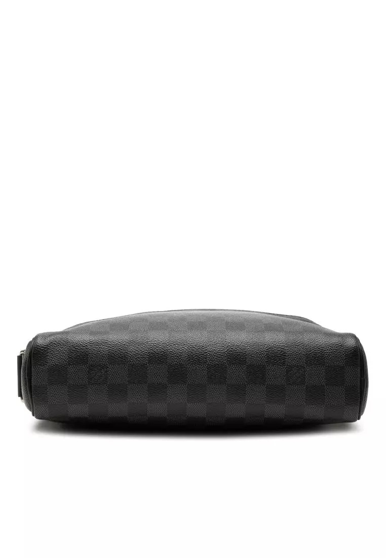 Pre-Loved Louis Vuitton Damier Graphite Dayton Reporter Mm