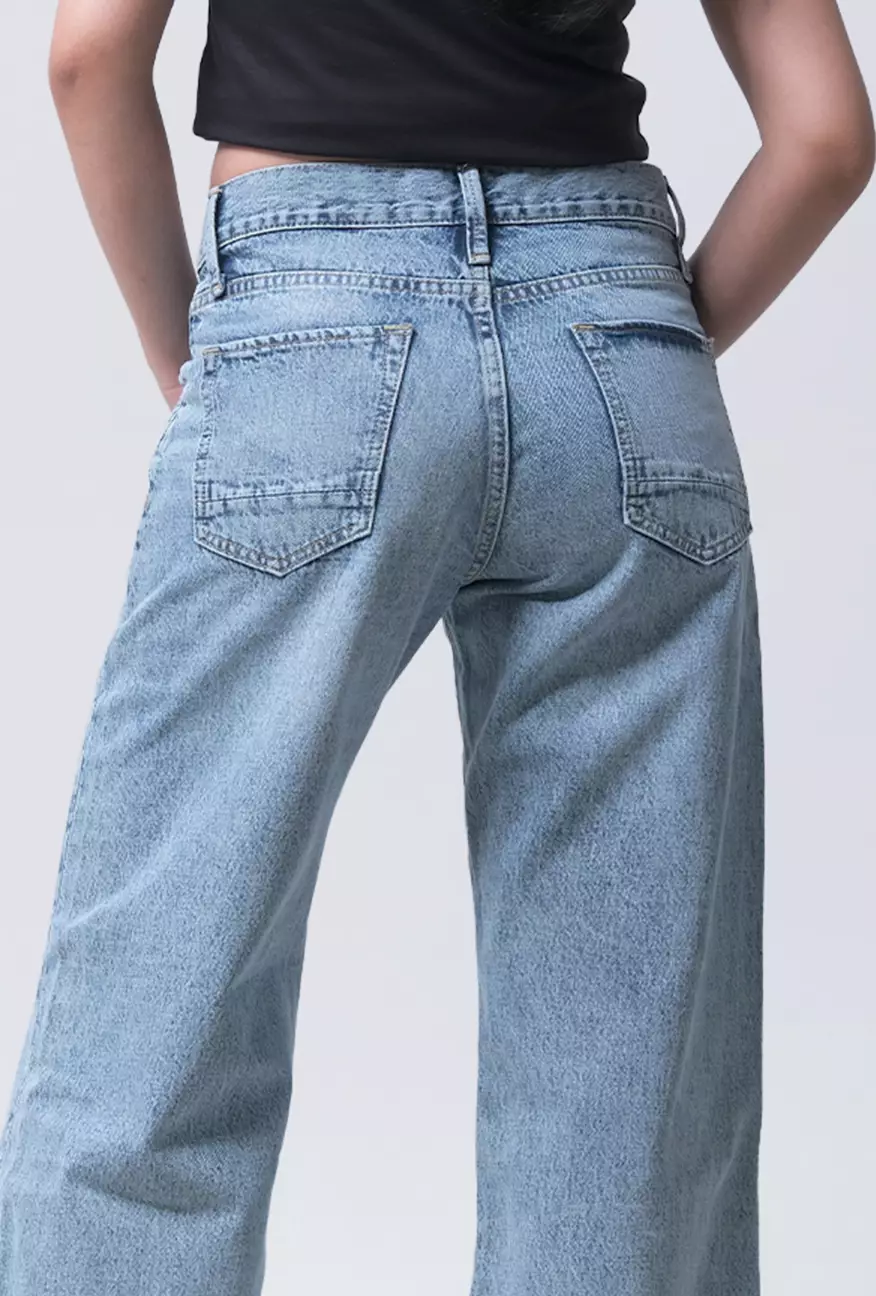 Celana Jeans Wanita Loose K2 Light Blue Exclusive Online