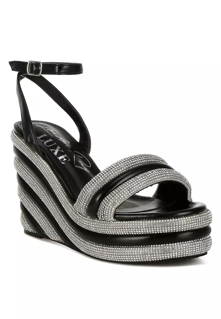Sandal wedges bertabur berlian imitasi hitam