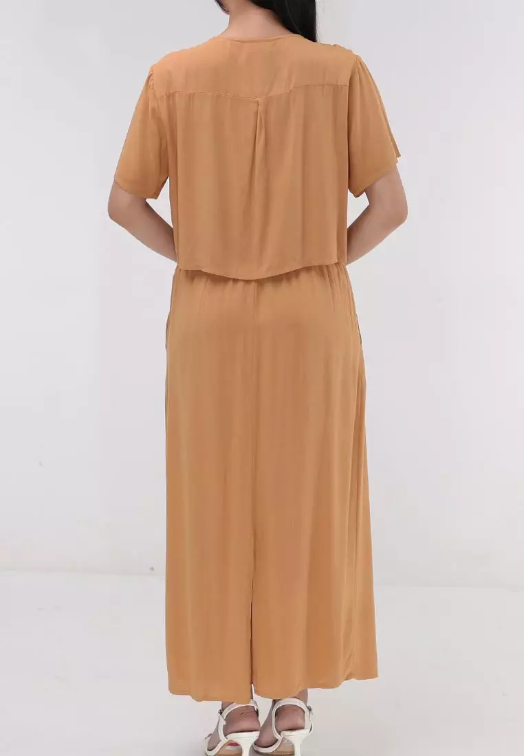 Short Sleeves Blouse/Skirt Terno