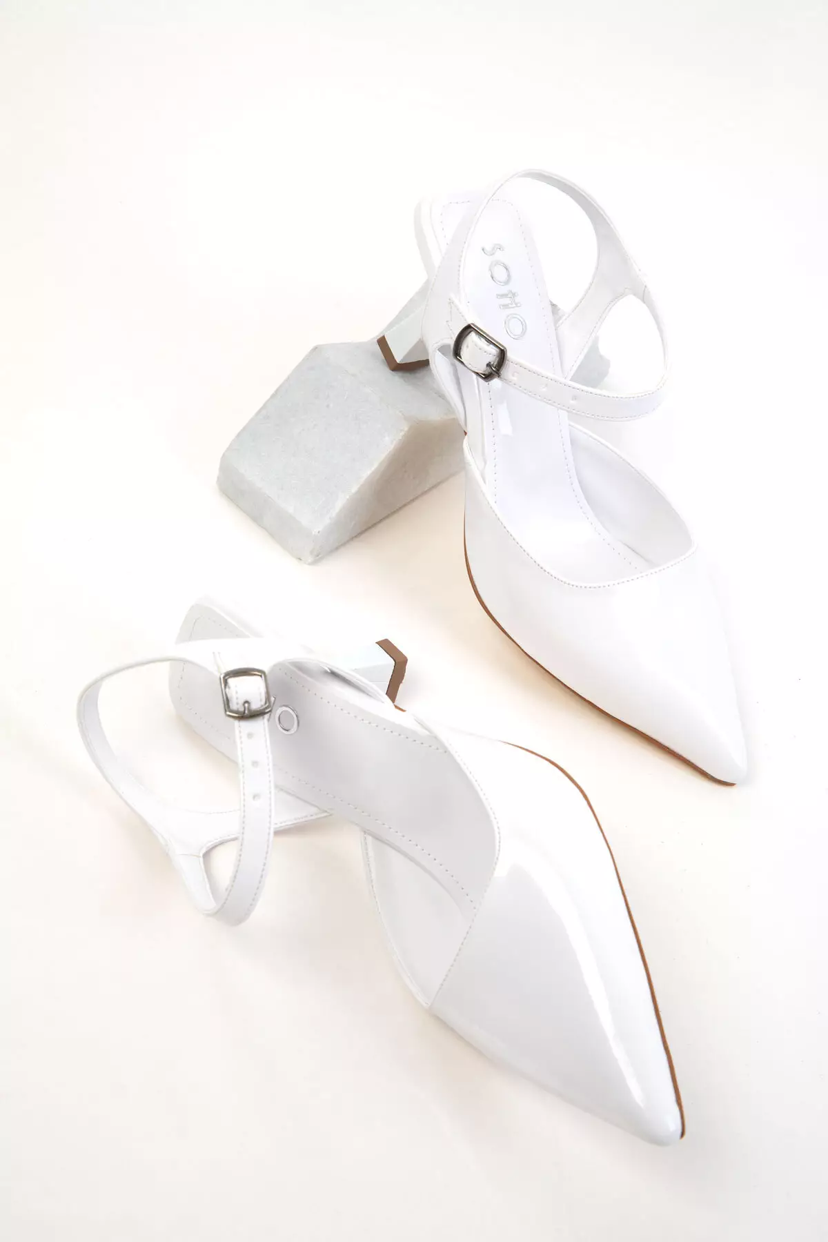 White Patent Leather Women's Classic Heeled Shoes 20644