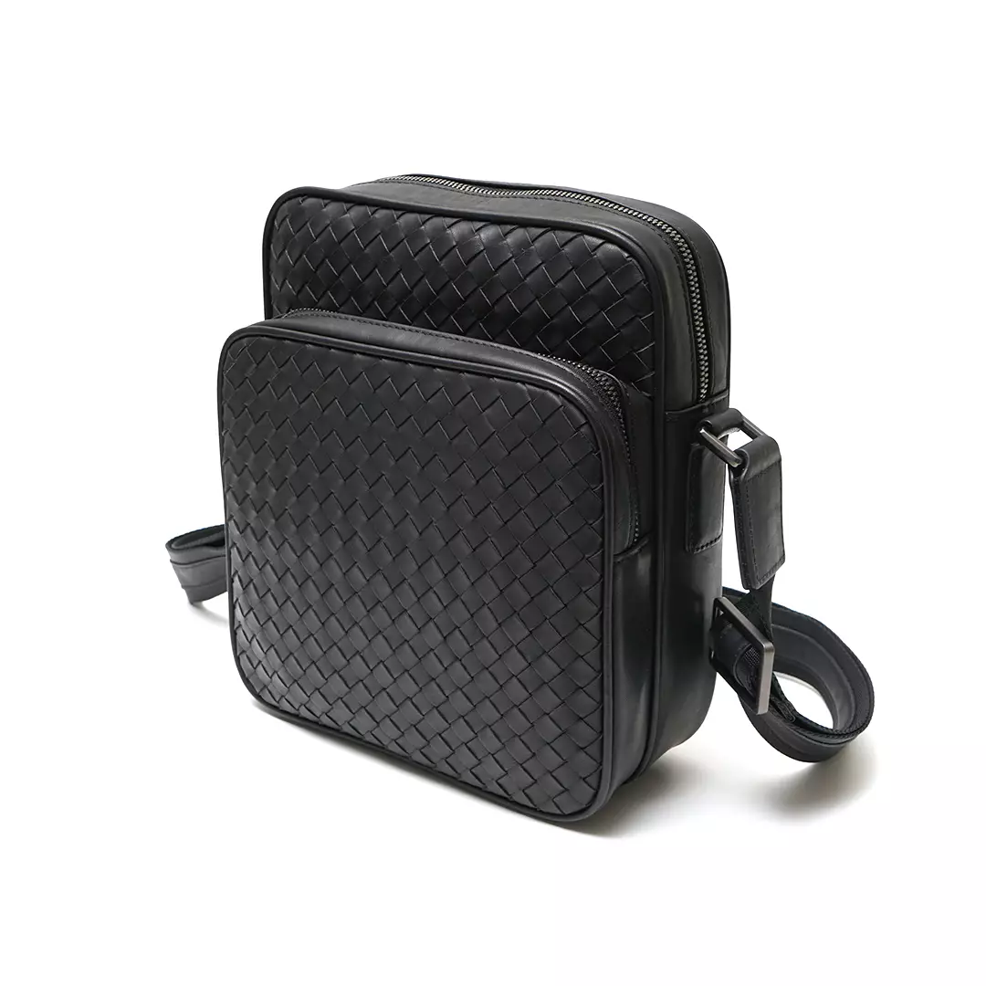 Intrecciato Reporter Bag Black