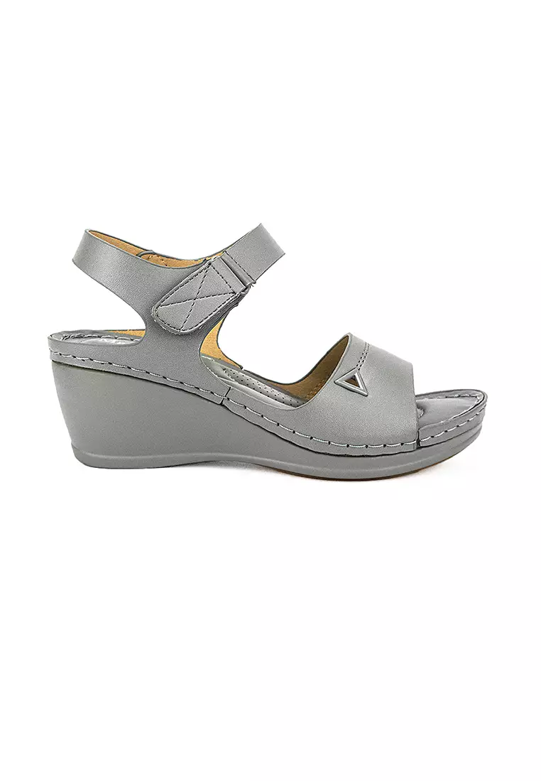 Light grey discount wedge sandals