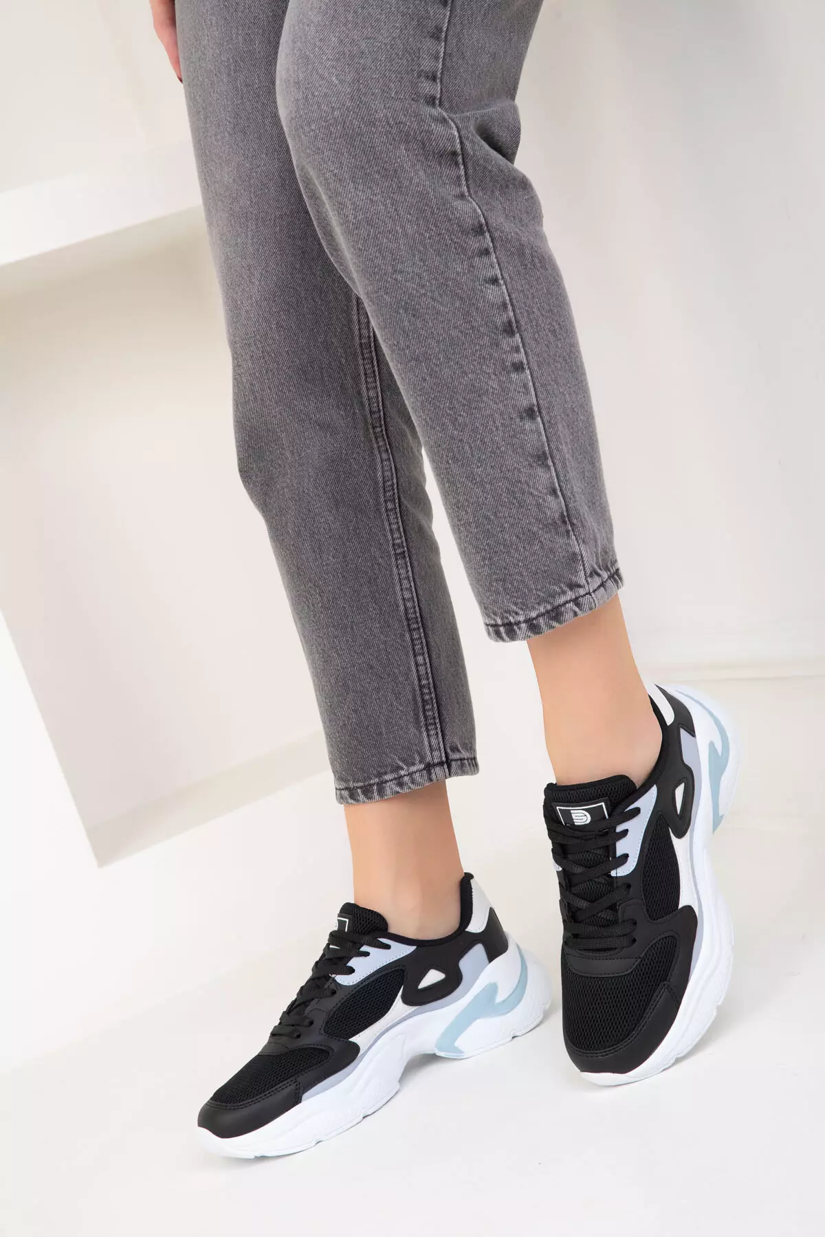 Black-White-Blue Women's Sneakers 18147