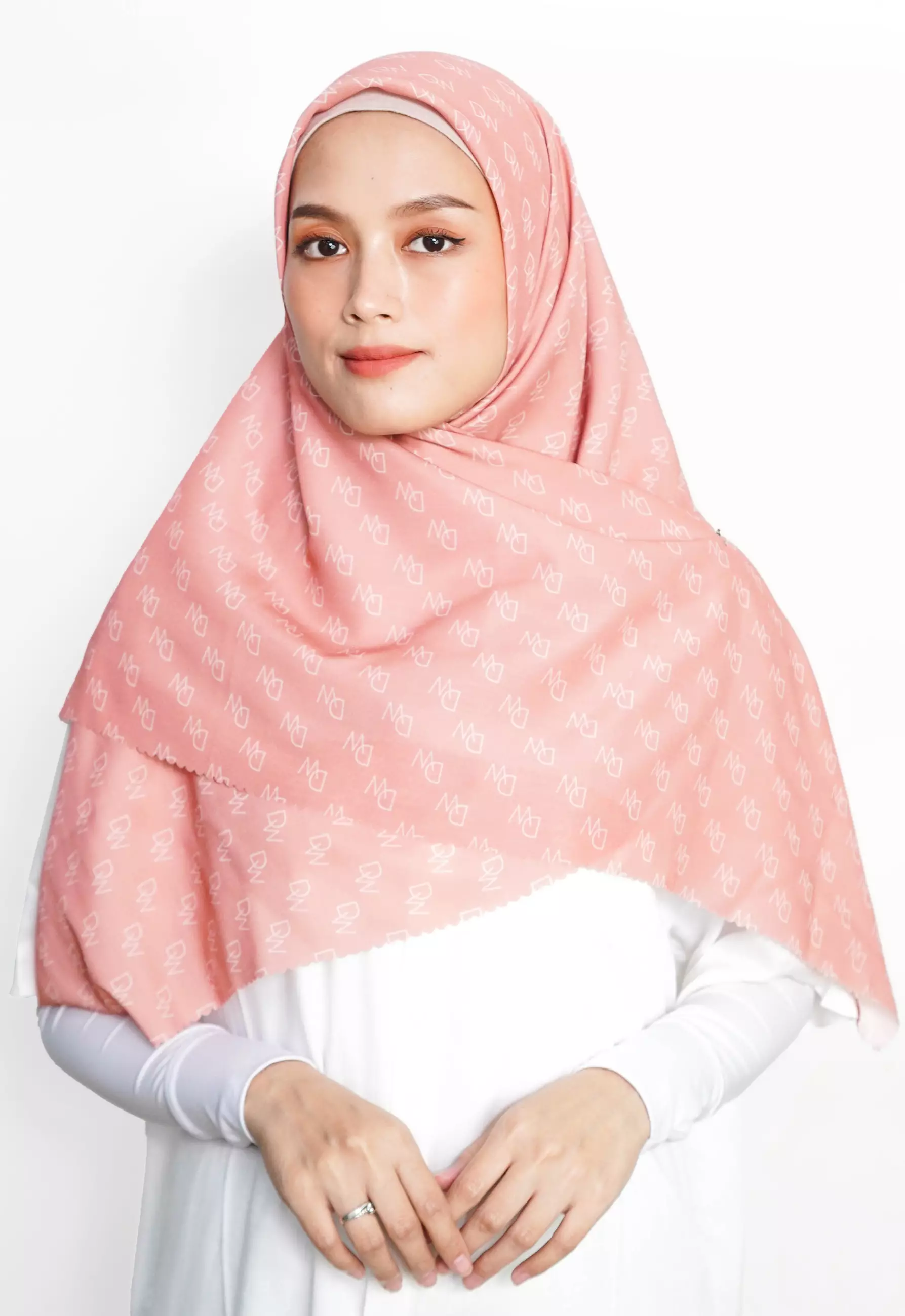 Jual DAW Project WK053 Kerudung Segi Empat Dusty Pink Motif