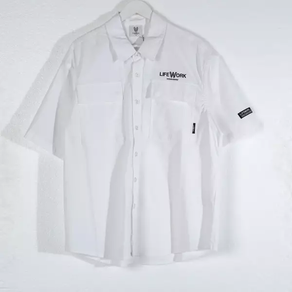 Jual LIFEWORK Kemeja LIFE WORK LOGO POCKET WHITE SHIRT 100% ORIGINAL ...