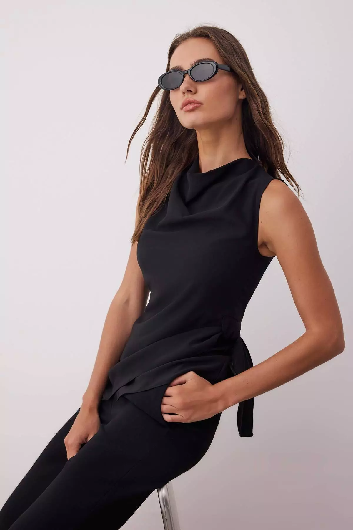 Black Sleeveless Satin Tie Detailed Woven Blouse