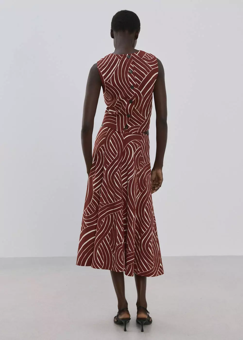 Rok A-line motif geometris