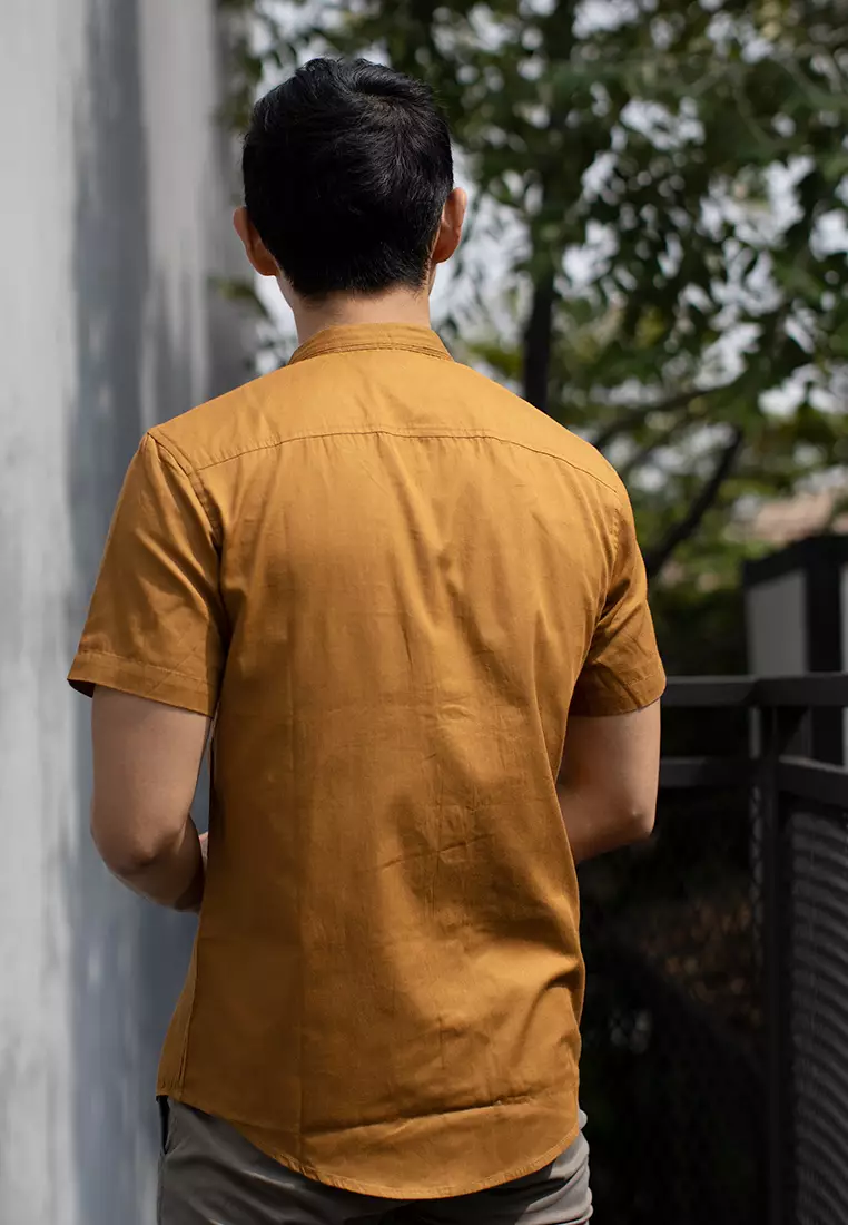 Kemeja Collarless Koko Tangan Pendek short shirt OXCON Mustard