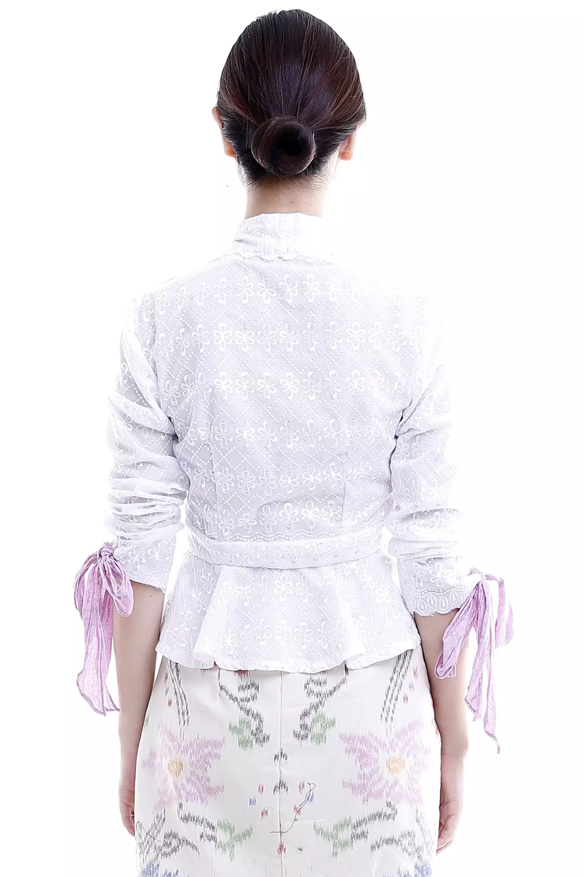 Kenanga Putih Tied Up Kebaya