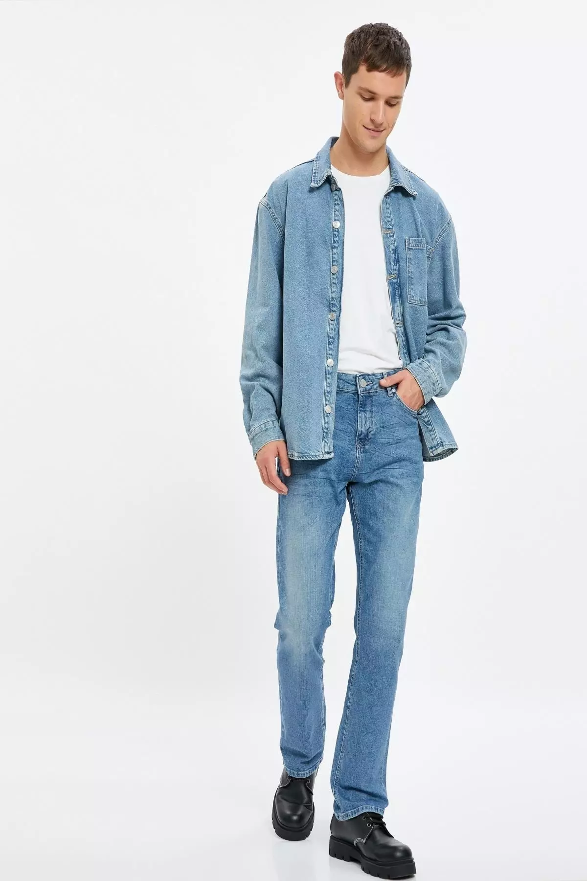 Buying discount jeans online