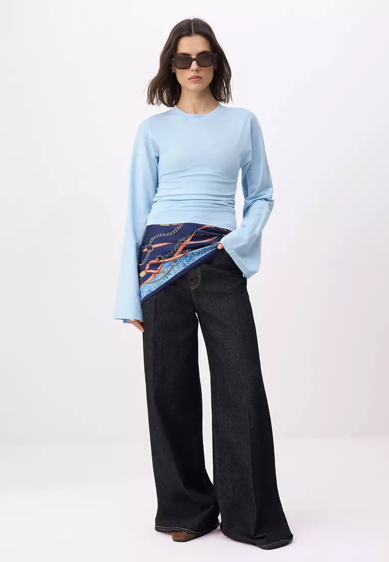 Gathered Detailed Blouse