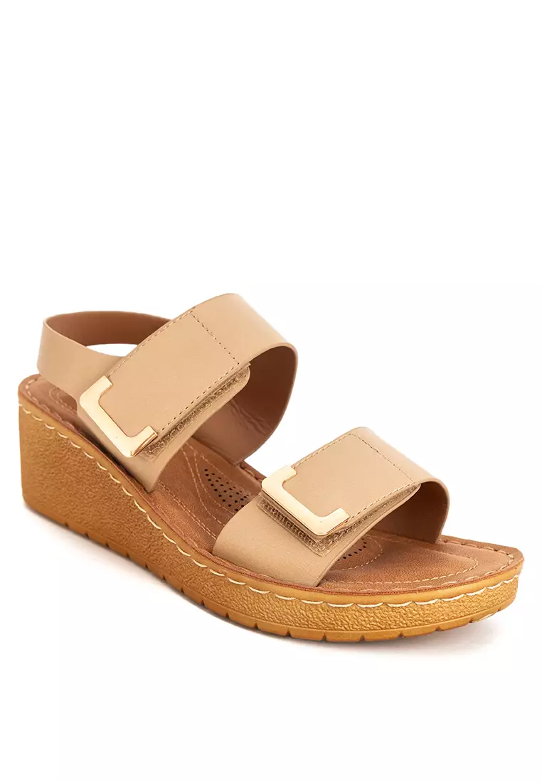Discount on UNLISTED  shoes - SKU: DIANA WEDGE SANDALS SOFTAWALK