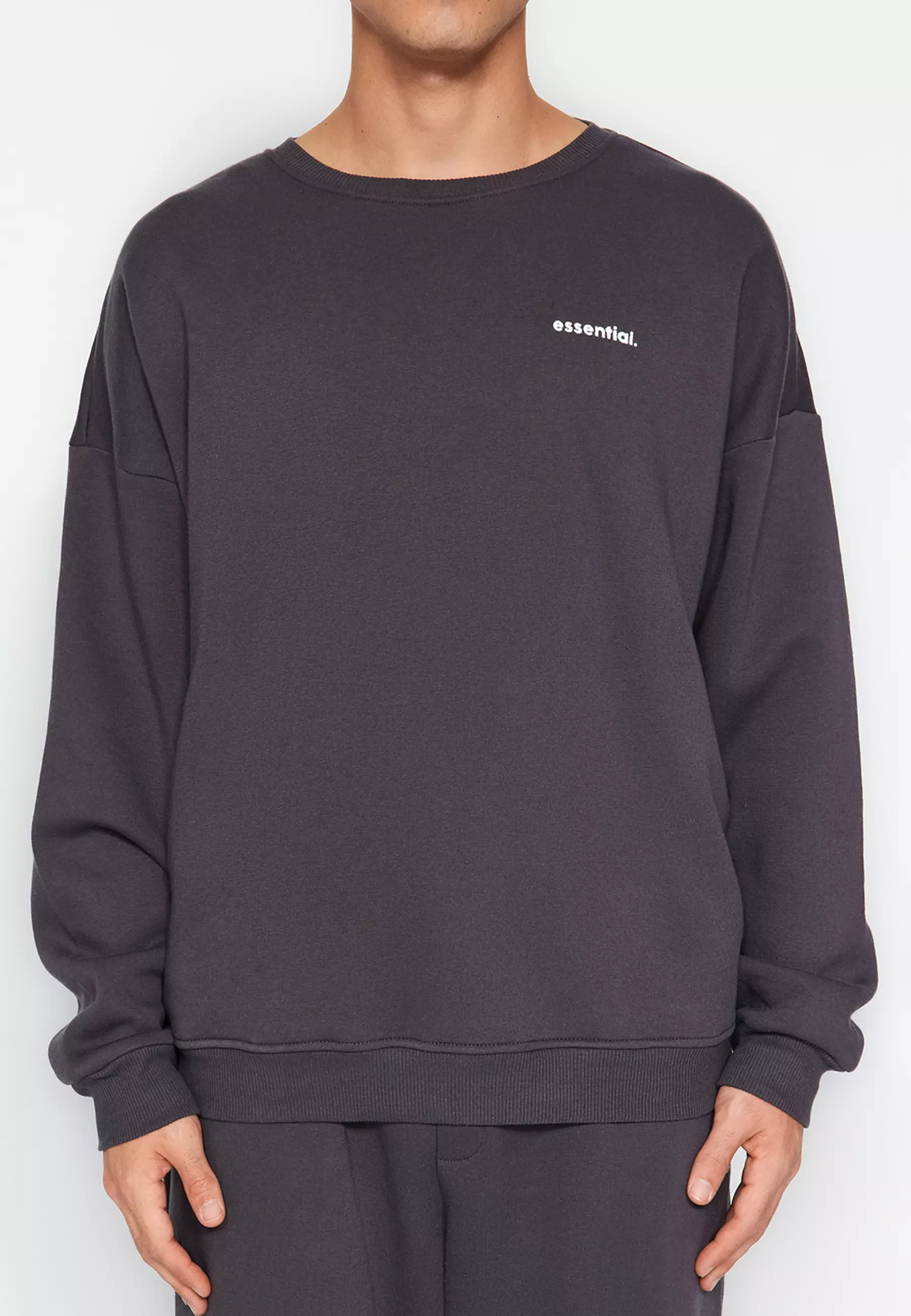 Oversized Embroidery Tracksuit Set