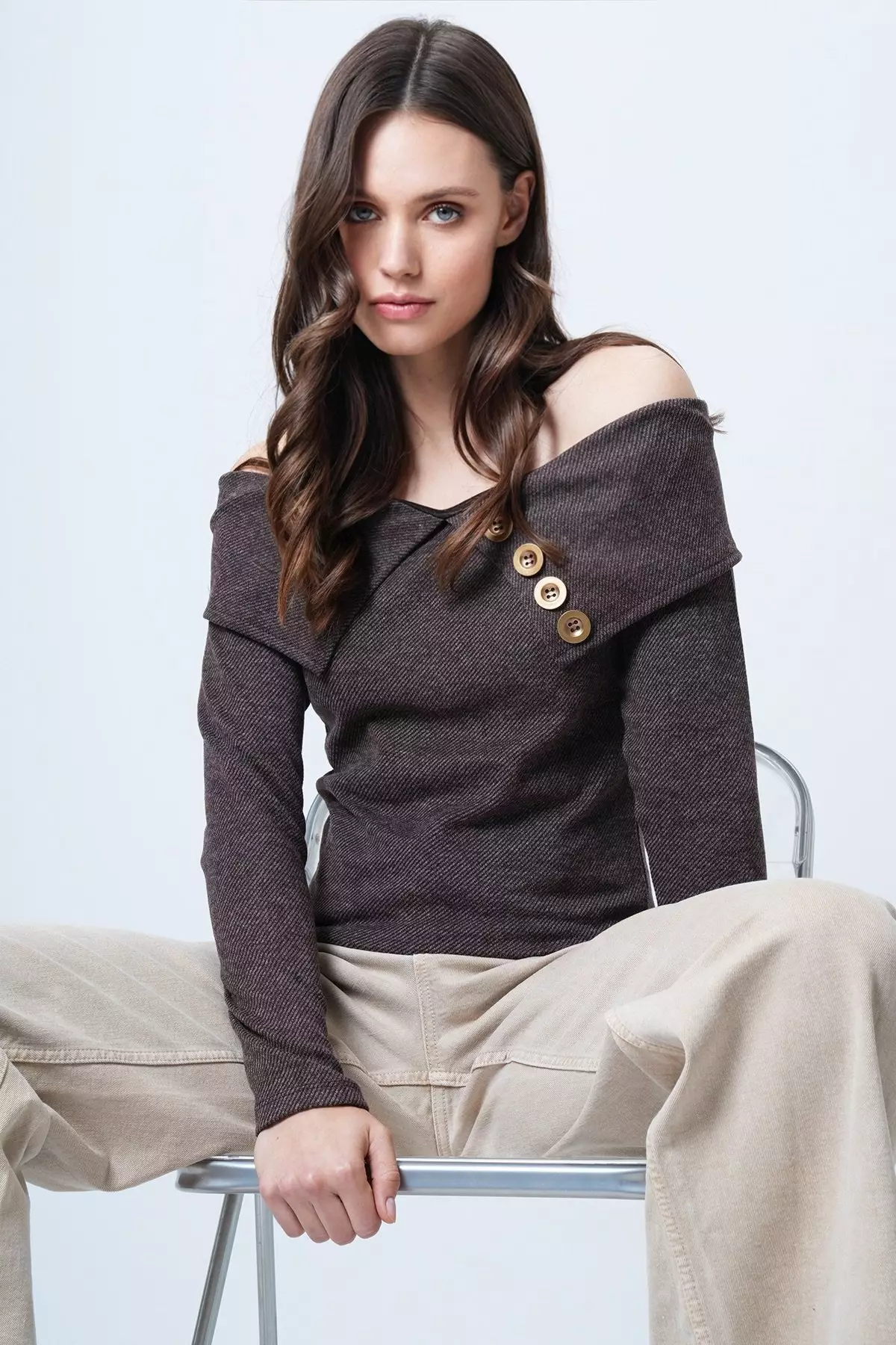 Brown Madonna Collar Button Accessory Knitwear Blouse Alc-X14673
