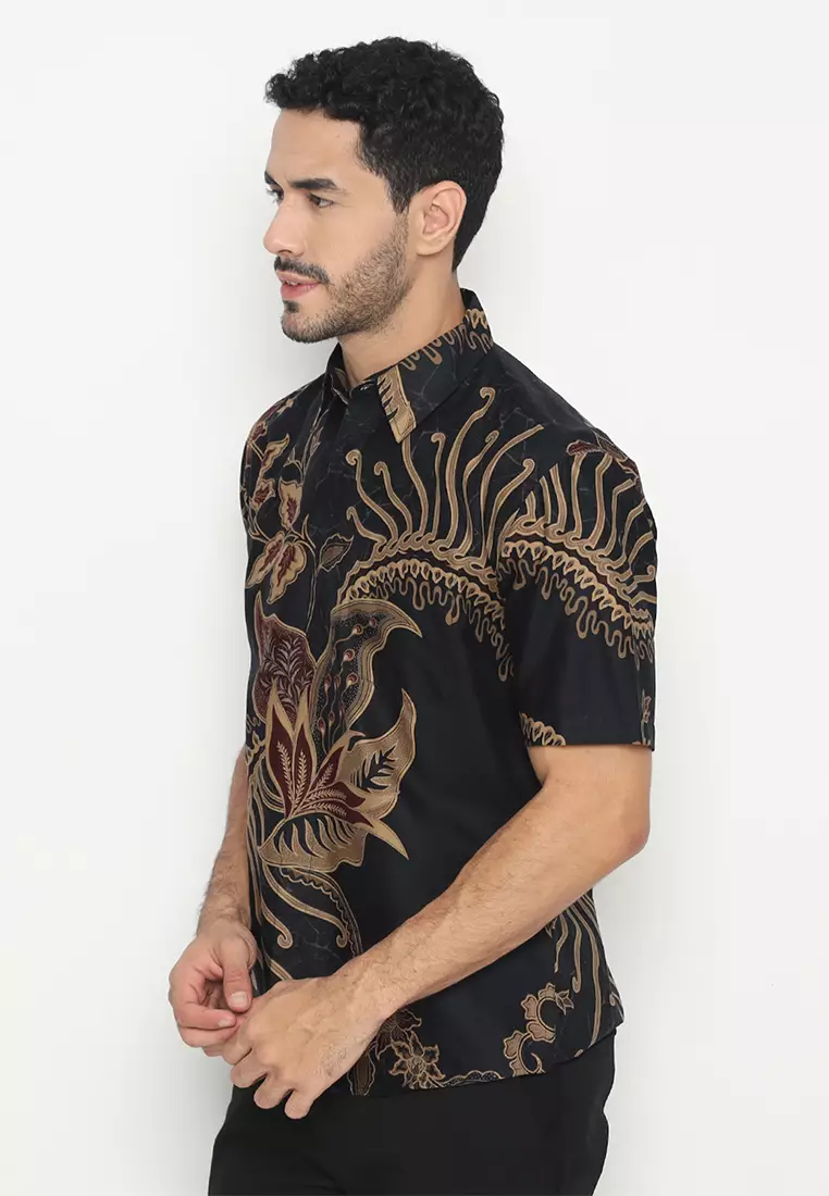 Kemeja Batik Pria Senapati Lengan Pendek - Black/Brown