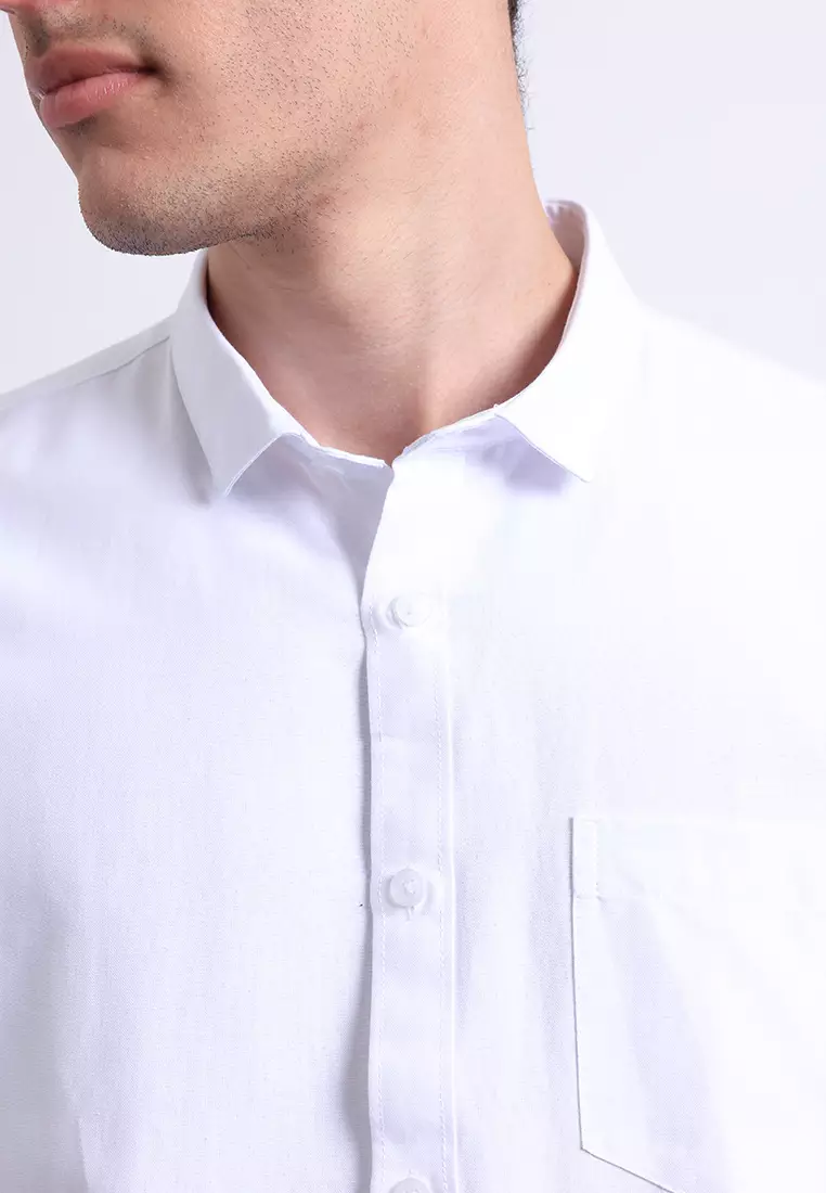 Manzone Kemeja Lengan Panjang Pria Slim Fit Foxy - White