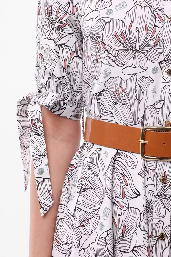 MINIMAL/Emily In Paris - Arnee - Dress Asimetris Motif Bunga Warna Black