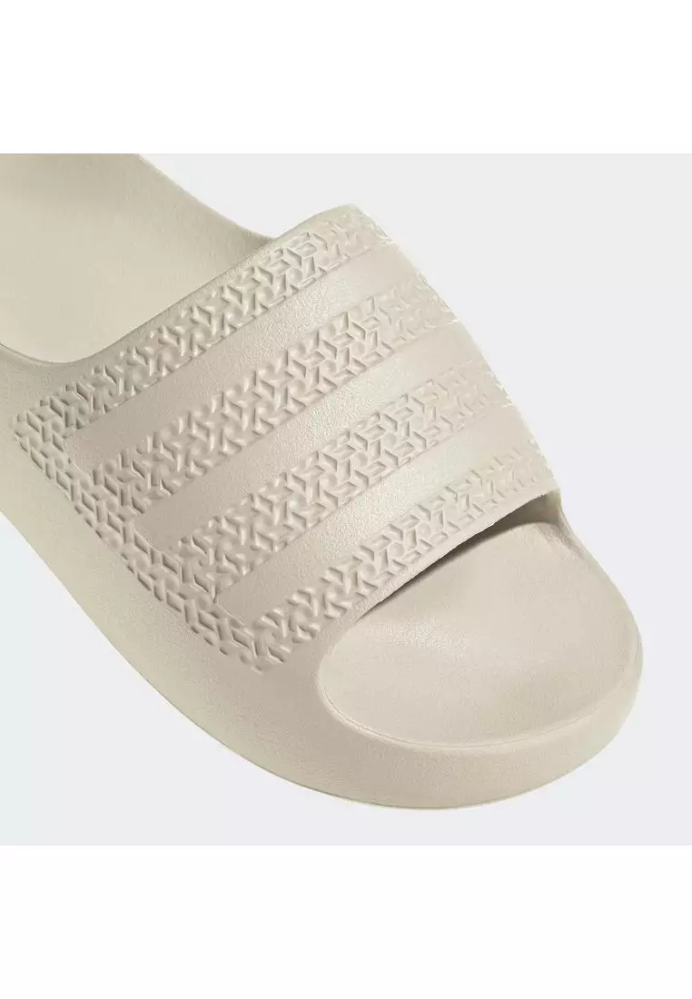 adilette ayoon slides