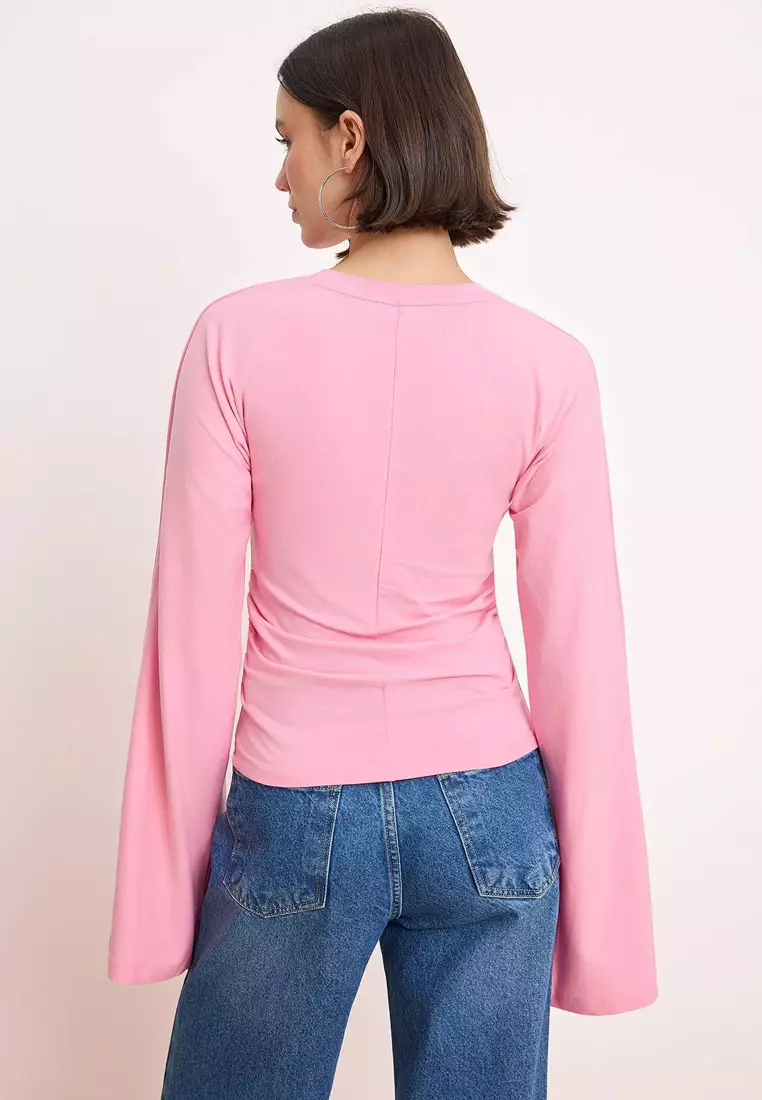 Gathered Detailed Blouse