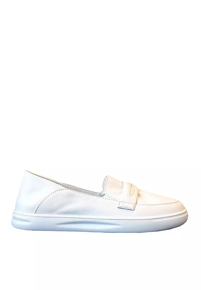 Discount on Twenty Eight Shoes  shoes - SKU: VANSA Comfortable Flat Casual Shoes VSW-C3600