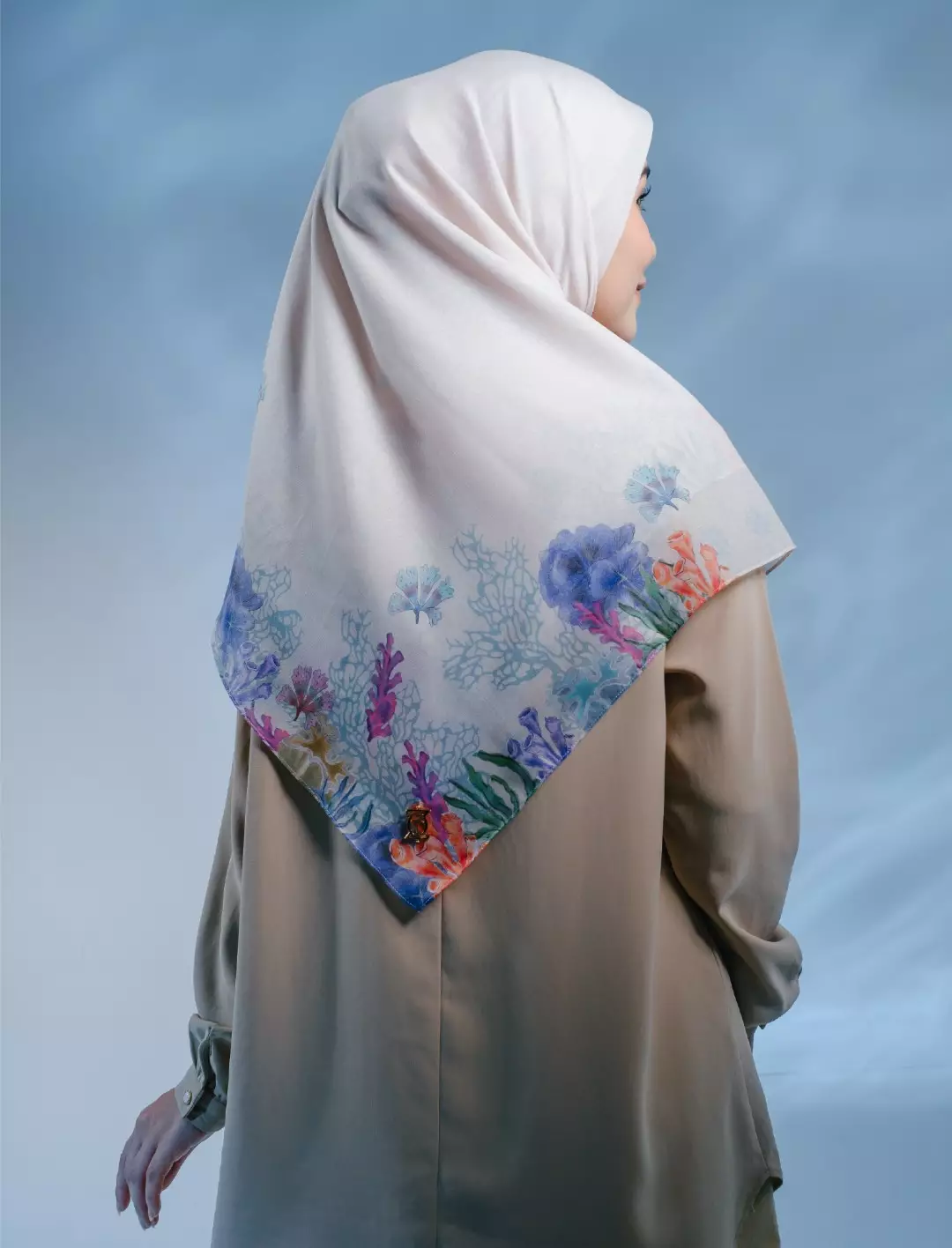 CASPIA Scarf Sand - Kerudung Hijab Segiempat Motif With BOX - Bahan Nesla - Ukuran 115x115