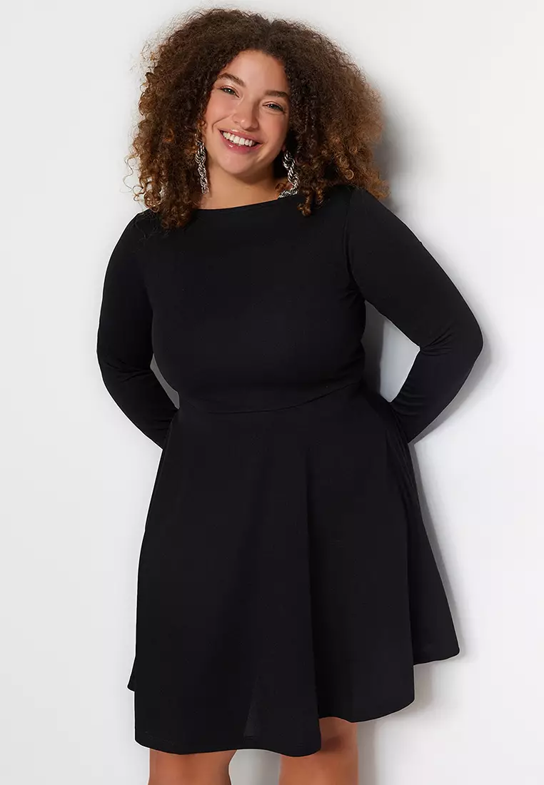 Buy Trendyol Plus Size Black Knitted Waistless Skater Dress Online