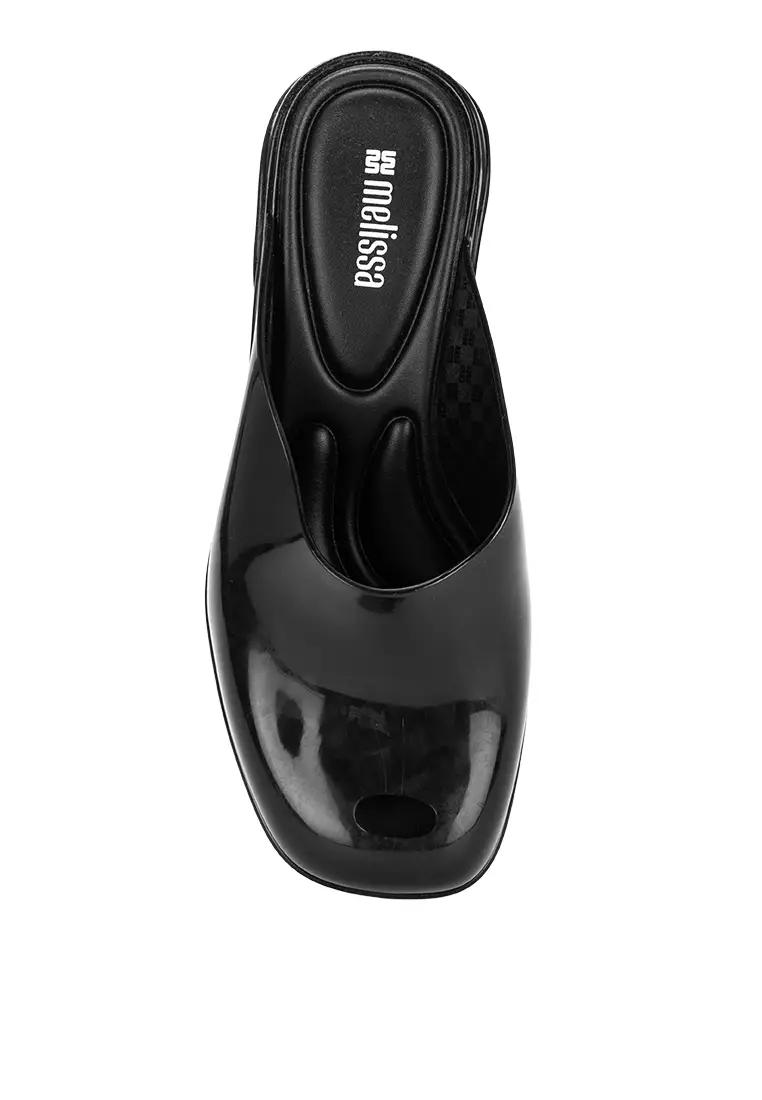 Gaia Heels