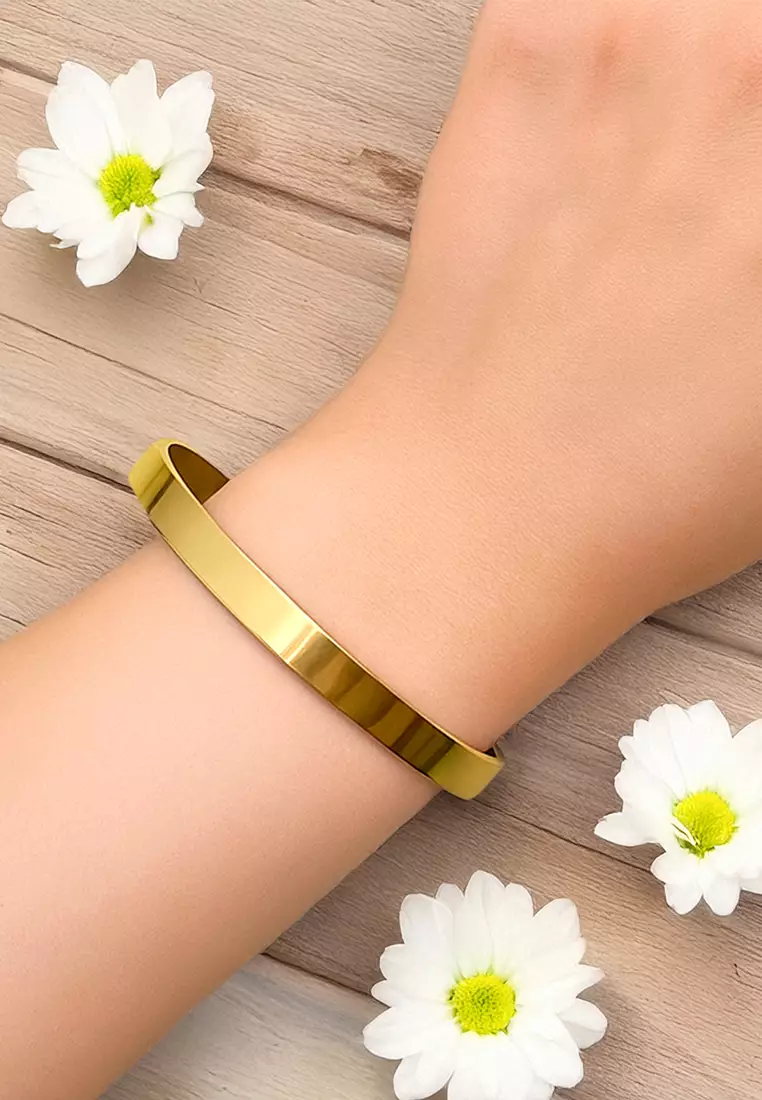 Avenue Classic Cuff Bangle Gold