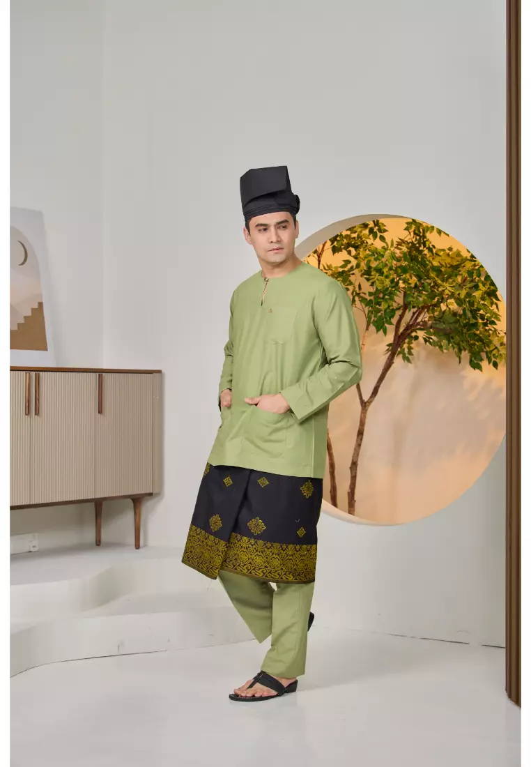 Baju Melayu Teluk Belanga