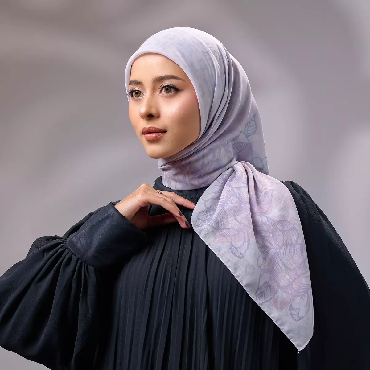 ZM Zaskia Mecca - New Jola Lilac Tasdia Voal Scarf Kerudung Segi Empat Wangi Water Splash Ultra Sonic