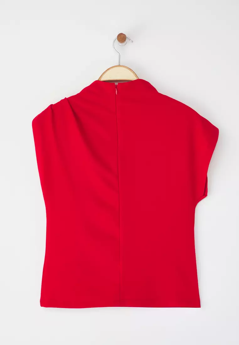 Red Fitted/Fits the Body Accessory Detail Draped Flexible Knitted Blouse TWOSS25BZ00044