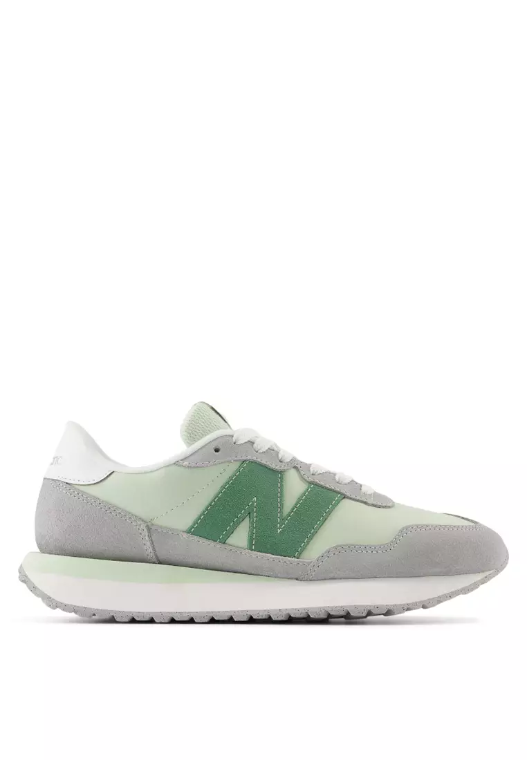 Discount on New Balance  shoes - SKU: 237 Classic Lifestyle Shoes