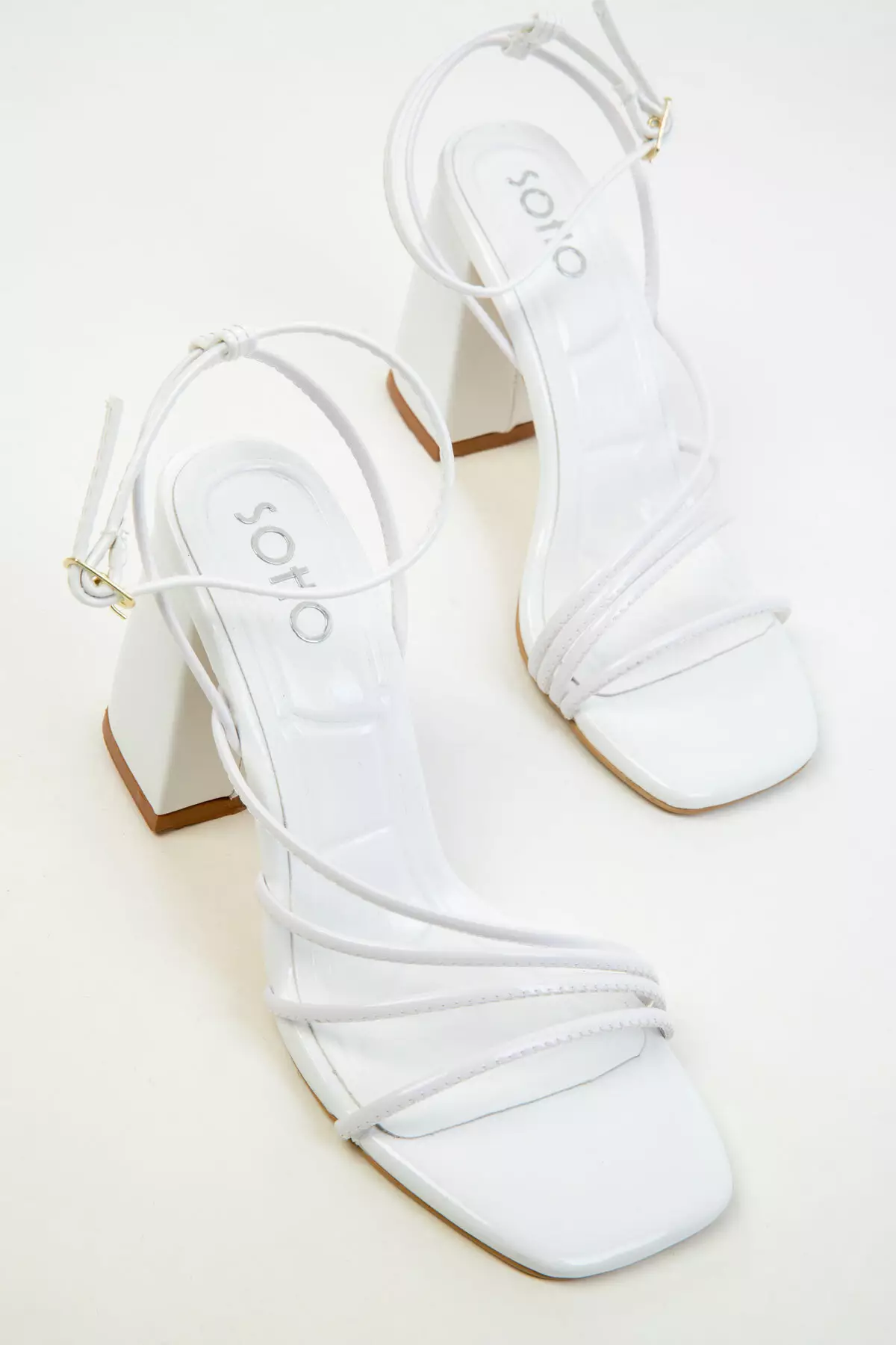 White Patent Leather Women's Classic Heeled Shoes 20282