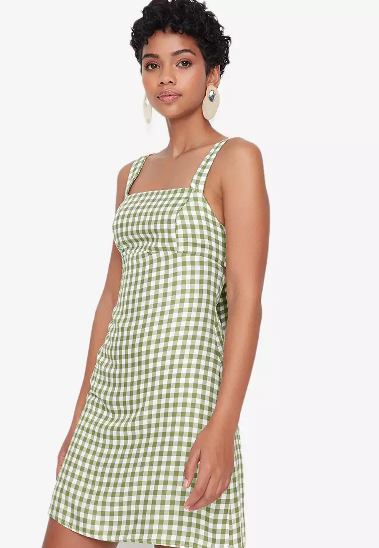 Gingham outfit top