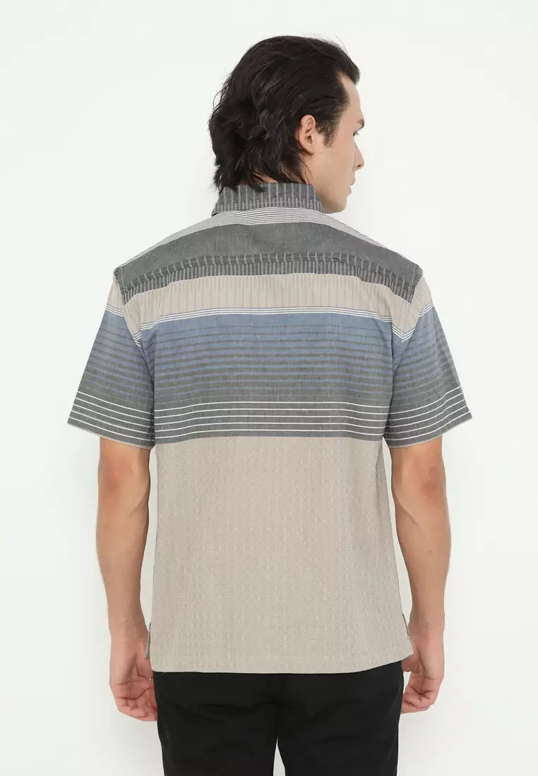 POLICE Kemeja Border Printing Regular Fit Pria