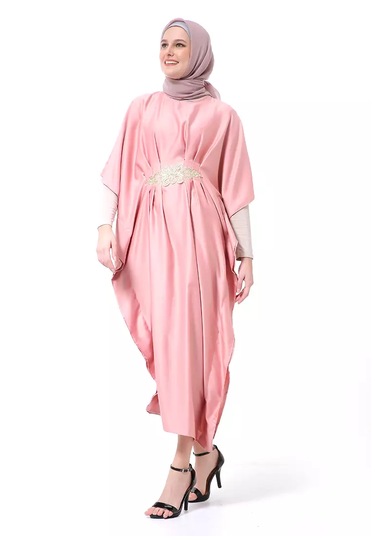 Illona Kaftan Dress Premium Fashion Muslimah Motif Polos Regular Fit - Pink