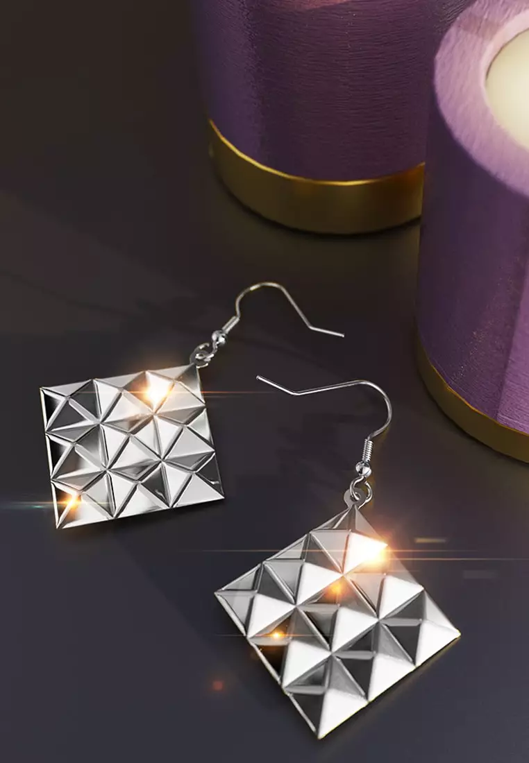 Fascination Geometric Style Diamond Shape Metallic Earrings White Gold