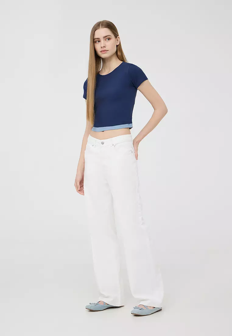 Woman Short-Sleeved T-Shirt